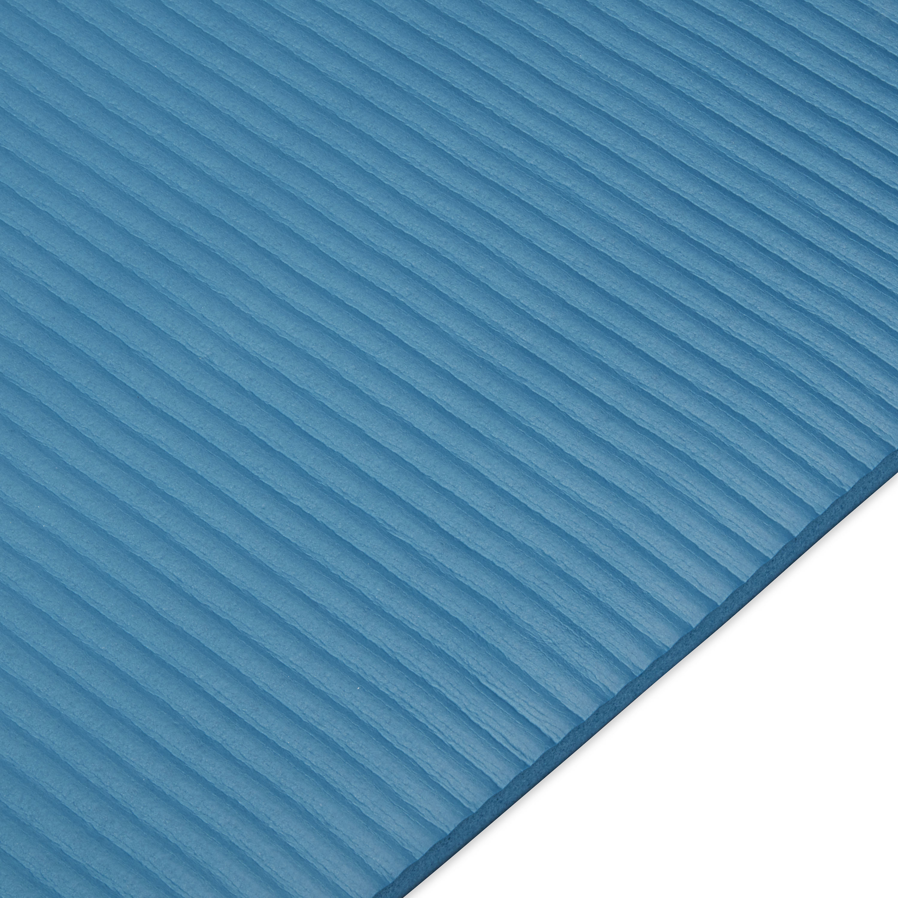 Gaiam Fitness Mat (10mm) Blue up close